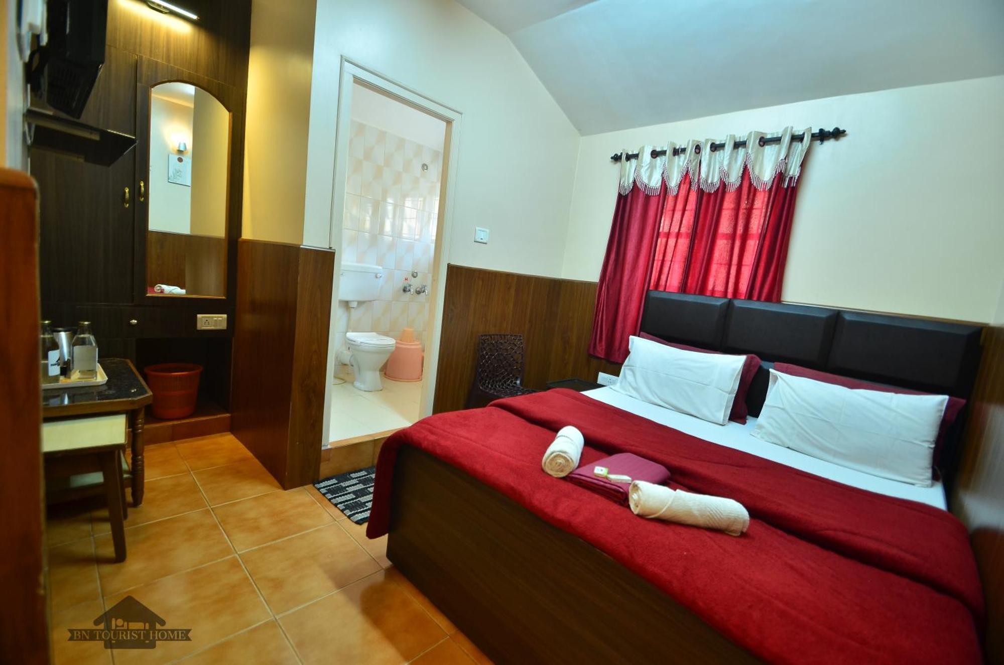 Bn Tourist Home Ооти Екстериор снимка